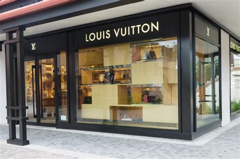 st thomas louis vuitton|louis vuitton outlet near me.